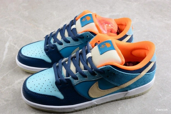 MIA Shop 504750-474 SB Low Skate Dunk Nike 0305